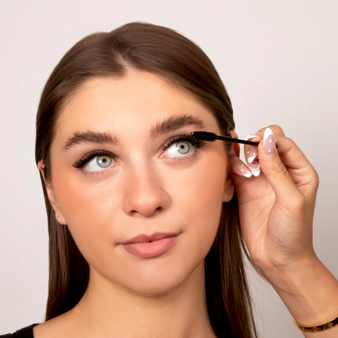 CAMELLIA - EASY FANNING VOLUME LASHES 0.07 - Image 6