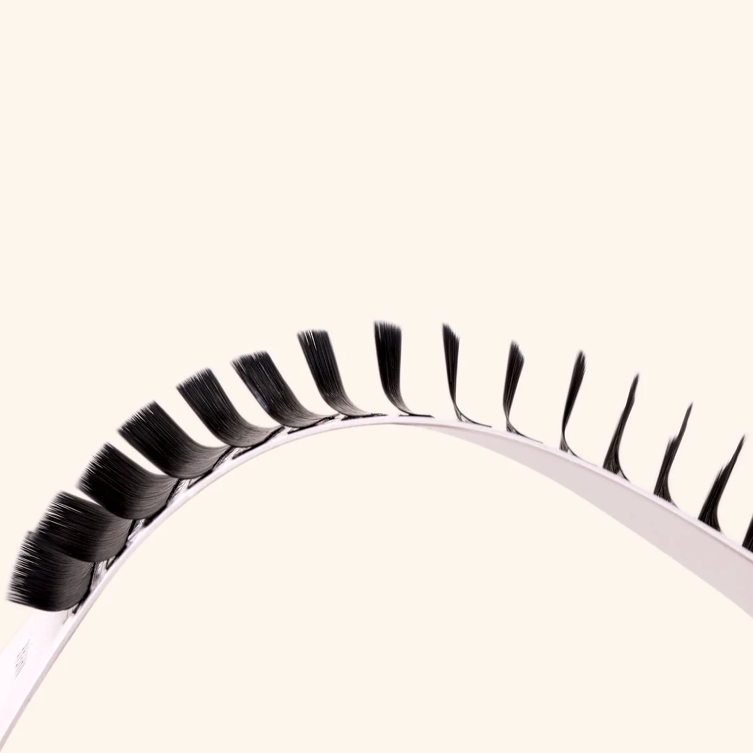 Classic Mayfair Lashes 0.20 - Image 3