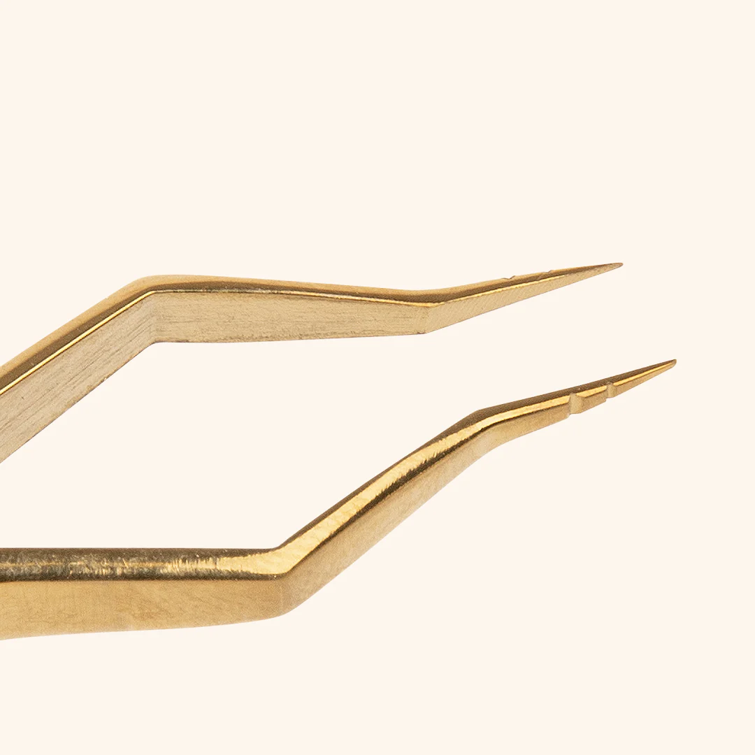 IsoQuick - Isolating Lash Tweezers - Image 3