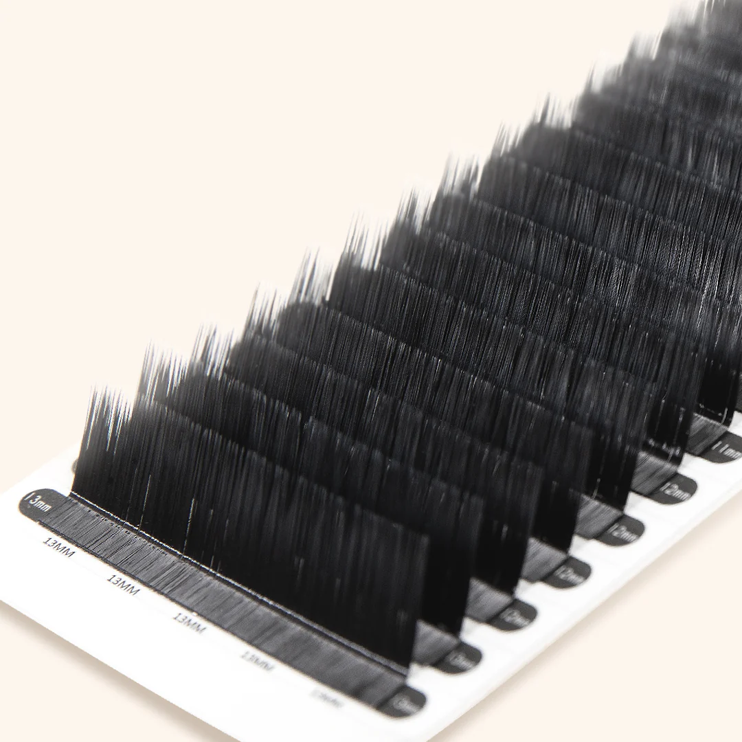 Volume Mayfair Lashes 0.07 - Image 3
