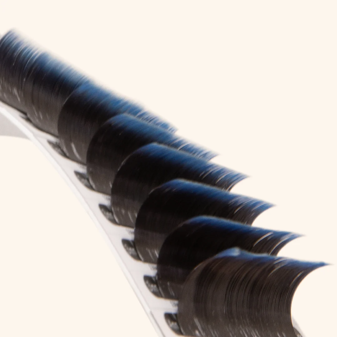 Blue Two-Tone Ombre Lashes 0.07 - Image 5