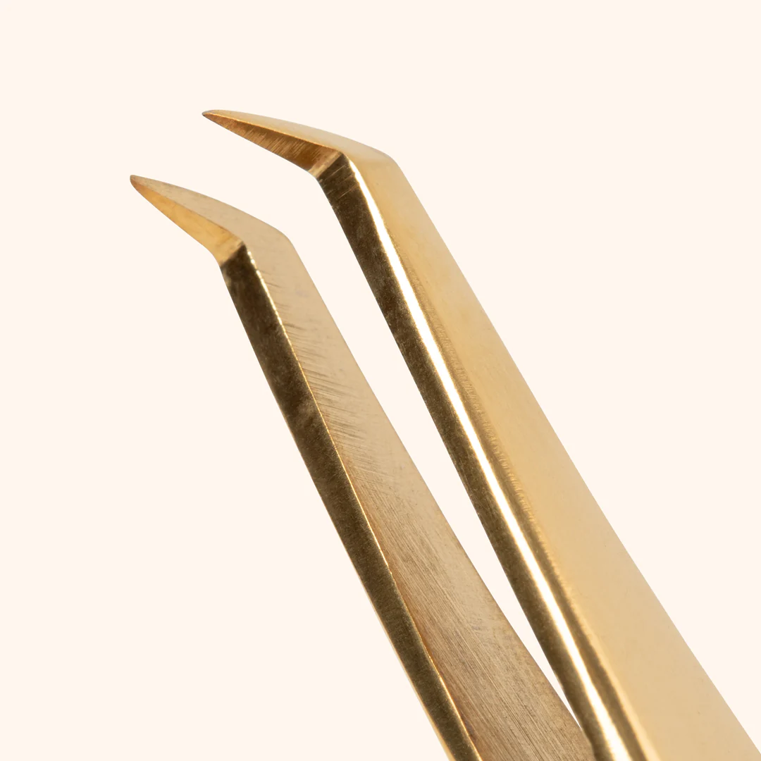 Volume Tweezers Irina- GOLD -N9 - Image 3